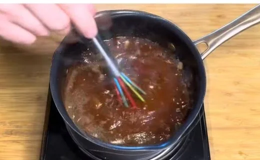 Simmer the Sauce